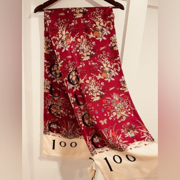 NWT Gucci 100th Anniversary Silk Scarf - Picture 2 of 3